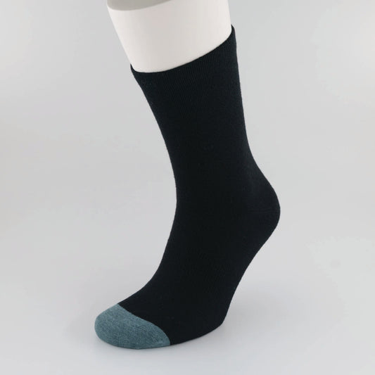 Equinox Black